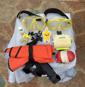 lot 177 image: Scuba Equipment