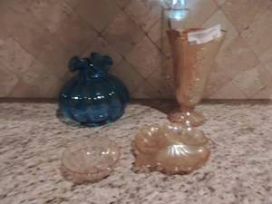 lot 57 image: Carnival glass vases, small pink bowl, and clover leaf server