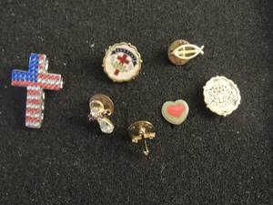 lot 366 image: Religion pins- jeweled flag, cross, fish, etc.