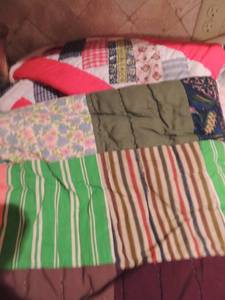 lot 153 image: 2 full size quilts