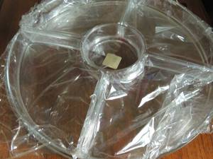 lot 17 image: Clear acrylic serving platter 4 trays 1 dip bowl NIB