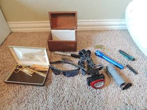 lot 104 image: Wooden recipe box, sunglasses, flash light head band carious flash lights