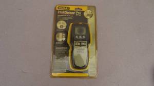 lot 35 image: Stanley Intellisensor Pro Metal stud finder with metal scan