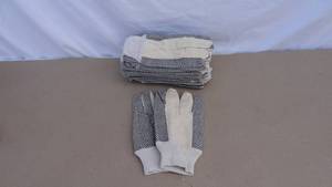 lot 99 image: Lot of 12 pairs of work gloves. Size LXL