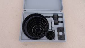 lot 120 image: 16-piece hole saw kit