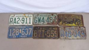 lot 203 image: Lot 6 vintage Missouri license plates from various years
