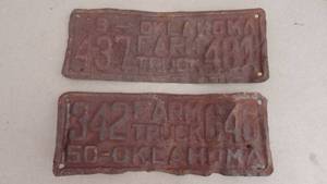 lot 205 image: Lot of 2 vintage Oklahoma license plates 1949 and 1950