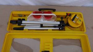 lot 216 image: Wisdom laser level