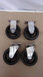 lot 238 image: Lot of 4 5-inch industrial casters