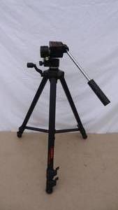 lot 248 image: Tundra VideoUltima 666 Tripod