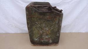 lot 250 image: Vintage U.S. Military Jerry Can, stamped US