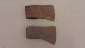 lot 257 image: Lot of 2 vintage axe heads (one says Made in Sweden)