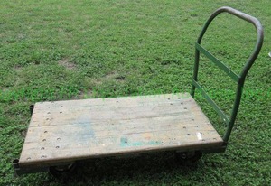 lot 354 image: Commercial industrial flat cart, 28 x 48
