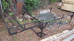 lot 266 image: Truck bed utlity rack