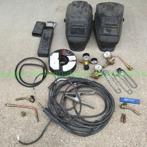 lot 30 image: Assorted welding equipment & supplies including Lincoln Electric, Hobart, Jackson plus