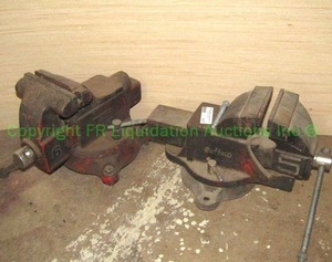 lot 117 image: Buffalo heavy duty bench vises