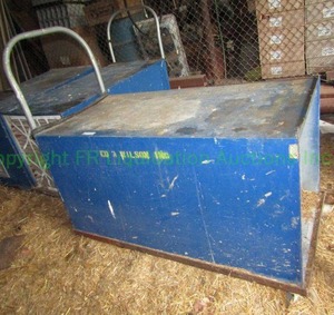 lot 155 image: Trion commercial media air cleaner 29 x 23.5 x 47