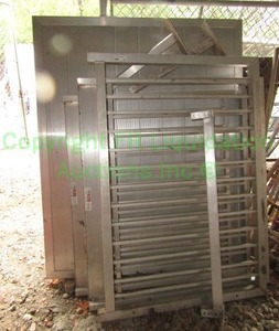 lot 166 image: Redd Team by Sapa aluminum riser deck unassembled 68 x 54 top deck