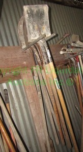 lot 187 image: Assorted shovels as shown