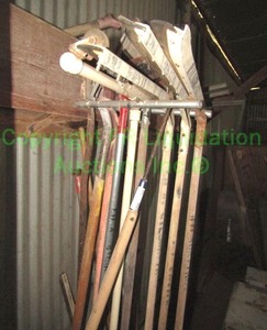lot 188 image: Assorted floor squeegees as shown
