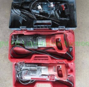 lot 310 image: Milwaukee and Bosch sawzall reciprocating saws, 3 total
