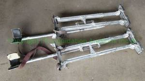 lot 326 image: Industrial drywall stilts