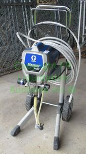 lot 333 image: Graco Magnum ProX7 airless paint spray pump and hose