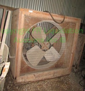 lot 204 image: Large capacity industrial box fan, 58 x 57 x 34