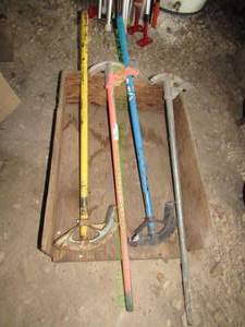 lot 210 image: Conduit pipe benders, 4 count