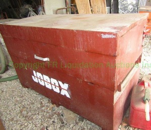 lot 243 image: Jobox model 688990R5 utlity chest plus contents inside, 61 x 36 x 32