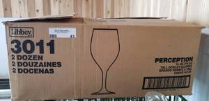 lot 43 image: Libbey Perception Tall Goblets 14oz, case of 24 unused