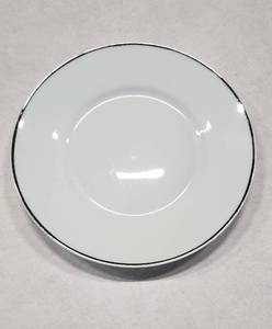lot 101 image: White Silver Rimmed Plate 6 approx., 48 total