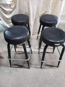 lot 20 image: Swivel Bar Stools (30 H approx.), metal with Black padded seat, 4 total