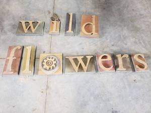 lot 417 image: Wild Flower Wood Sign