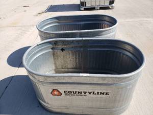 lot 157 image: CountyLine TSC Round End Water Tanks RE-224, 2 total