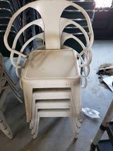 lot 162 image: White Metal Patio Chairs (4 Total)