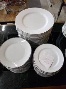 lot 174 image: 20 - Strawberry Street 10.5 White Dinner Plates, 20 - 7.5 Salad Plates, 20 - 6.5 Dessert Plates