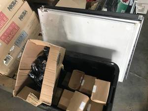 lot 285 image: Large Tote of Swivel Straws RHBG, Plasticware and napkins, 5 Display White Boards, 1 Easle
