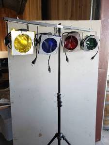 lot 5 image: Stage lights with stand for DJ foot Control