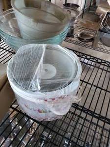lot 246 image: Small Crock Pot, 4 Glass Bowls