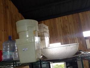 lot 213 image: Assorted Containers, Salad Bowl, Serving Tray