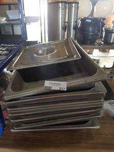 lot 217 image: 14 Metal Buffet Serving Trays, 1 Half Icing Lid