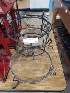 lot 77 image: 5 plate holders with 3 glass plates W 10 x H 5 approx.