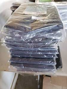 lot 123 image: Gefeii Square Black tablecloth 70 x 70, 14 Total