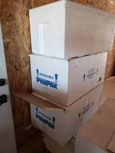 lot 513 image: 2 pk in Boxes The Huskee Shipping Cooler, 1 Cooler Only (No Box), (3 TOTAL)