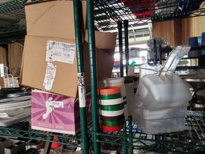 lot 201 image: Assorted Pouring Bottles, Tops, Scoops unused, 12 Pack Stor n Por