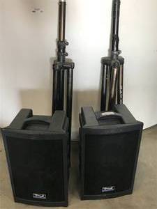 lot 333 image: Anchor Extreme Dual PA Speakers with CD Player