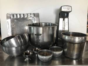 lot 237 image: Drink Mixer, Large Mixer Bowl, Metal Container