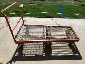 lot 320 image: Orange Flat Bed Cart (5 x 30 in Middle)