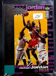 lot 29 image: 1995 Upper Deck MICHAEL JORDAN You Crash The Game Silver #c1